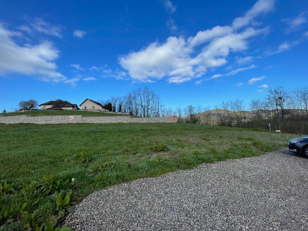 terrain à bâtir à massignieu-de-rives (01300)