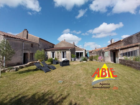 vente maison à ardin (79160) : à vendre / 98m² ardin