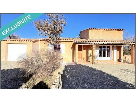 villa de 87m² sur 700m² de terrain clos avec garage et piscine