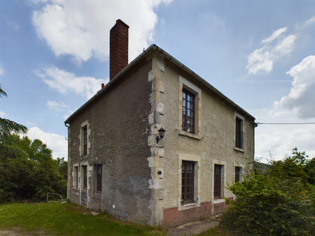 maison de caractère avec dépendances au coeur de la campagne