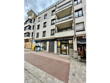 location de local commercial de 208 m² à rouen - 76000