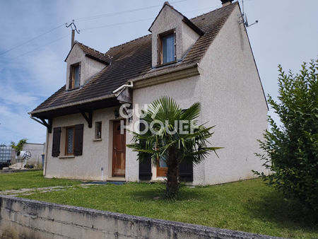 longueville proche: maison t5 (96 m²) en vente