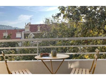 location appartement 1 pièce 26 m² cannes (06400)