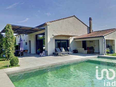 vente maison 5 pièces de 158 m² à mollégès (13940)