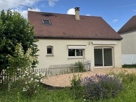 vente maison 5 pièces de 84 m² à semur