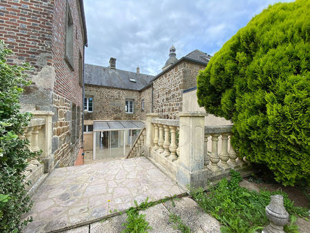 carrouges - maison de ville et appartement