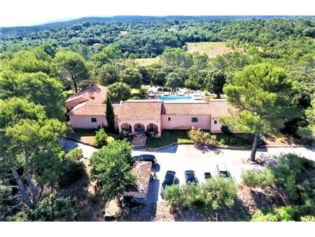 grande maison familiale chambres d'hôtes cœur du var