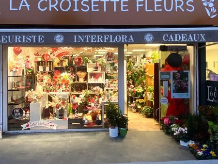 cause retraite  artisan fleuriste vend fonds de commerce à la ciotat près des plages