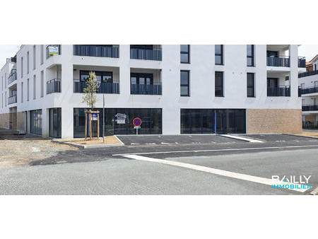 vente bureaux et commerces aux sables-d'olonne (85100) : à vendre / 195m² les sables-d'olo