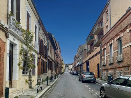 marengo  maison de ville avec fort potentiel et garages