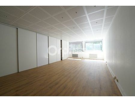 bureaux 50 m²