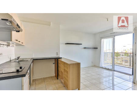 vente appartement 2 pièces à saint-gilles-croix-de-vie (85800) : à vendre 2 pièces / 41m² 