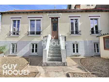 location d'une maison f5 (102 m²) à villejuif