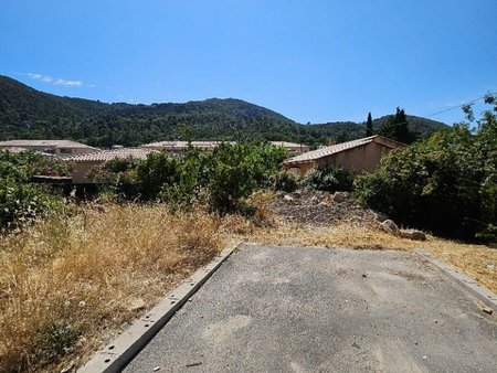 terrain à bâtir à saint-savournin (13119)