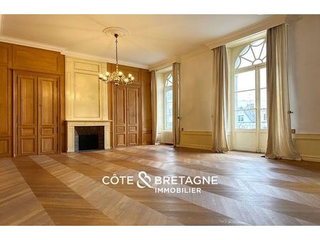 vente appartement 6 pièces 168.7 m²