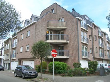 appartement avec terrasse et garage  près de la gare