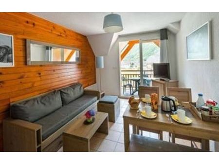 vente appartement 2 pièces 40 m² bagnères-de-luchon (31110)