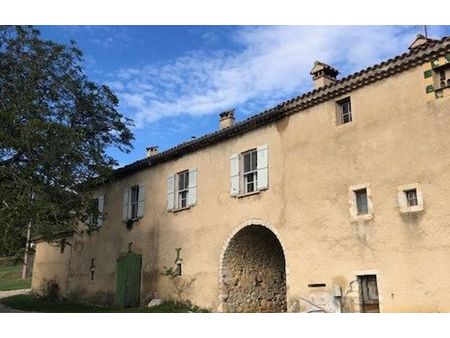 vente maison 4 pièces 102 m² la roque-esclapon (83840)