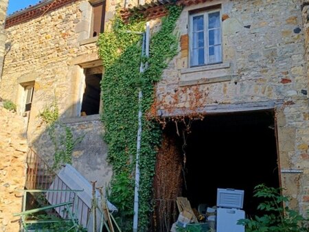 maison à rénover à vendre 4 pièces avec cour plauzat (63)