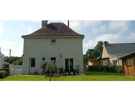 maison de village avec grand jardin