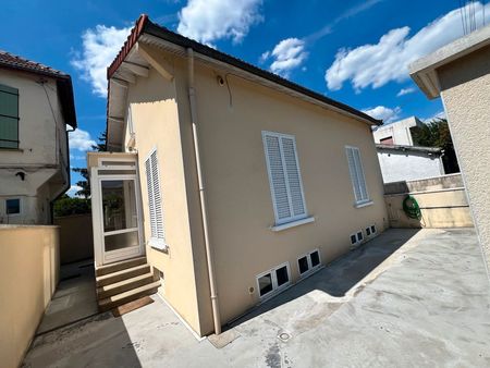 maison refaite à neuf à louer