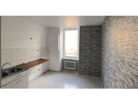 privas - libre au 31 juillet 2024 - appartement (4 pièces)