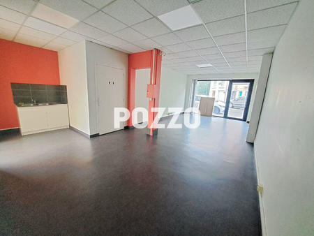 vente bureaux et commerces à saint-lô (50000) : à vendre / 69m² saint-lô