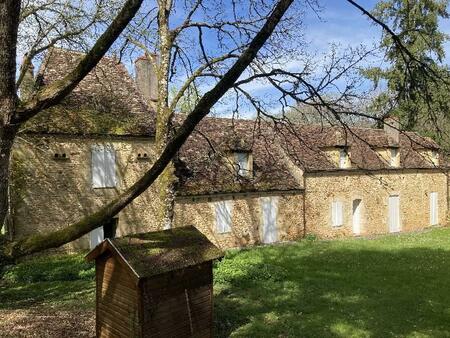 propriete charmante propriété en pierre typique du périgord  située entre lalinde et...