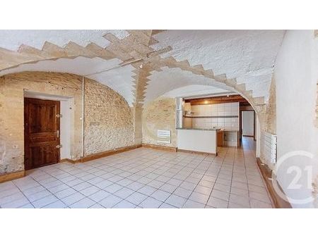 appartement f2 à louer - 2 pièces - 64 22 m2 - remoulins - 30 - languedoc-roussillon