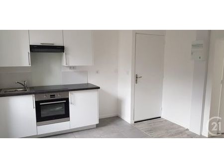 appartement t2 à louer - 2 pièces - 28 72 m2 - fougeres - 35 - bretagne