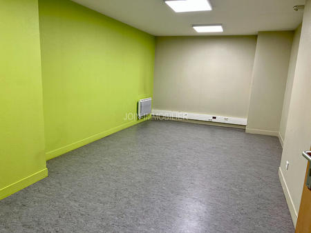 vente bureaux et commerces à dieppe (76200) : à vendre / 19m² dieppe