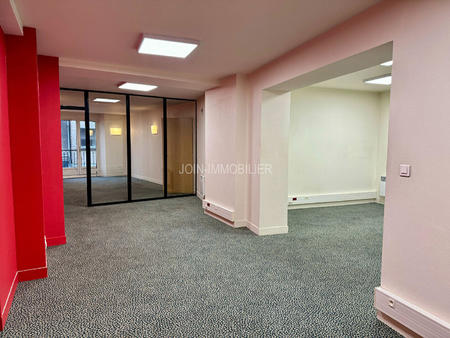 vente bureaux et commerces à dieppe (76200) : à vendre / 59m² dieppe