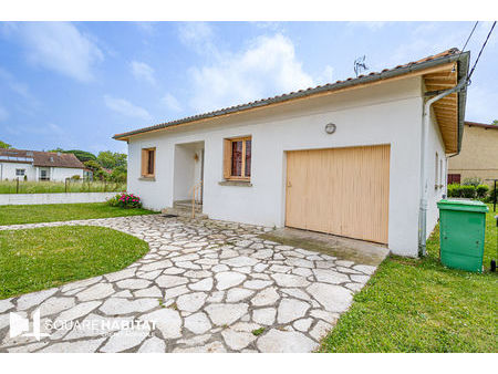 villa plain pied avec jardin proche centre mirande