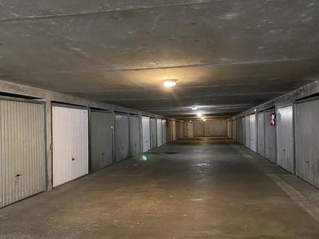 vente garage et parking à nantes beaujoire - saint-joseph (44000) : à vendre / 12m² nantes