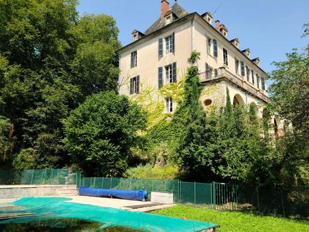 demeure de charme comprenant deux habitations