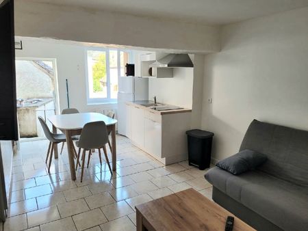 appartement f2 meublé centre-ville châtillon sur loire