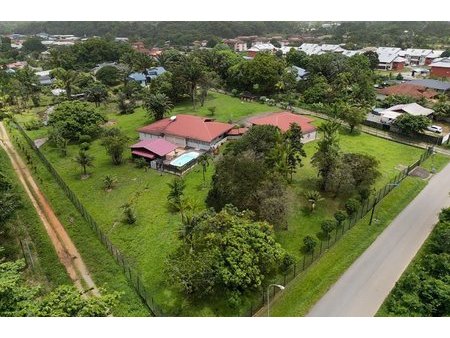 dpt guyane (973)  à vendre matoury maison t5 de 276m² avec piscine et mezzanine sur un ter