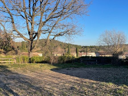 terrain à bâtir à montauroux (83440)