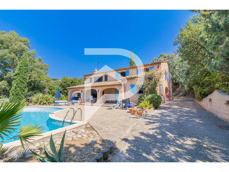 maison grimaud 10 pièces 380m2 sur parcelle 3000m2 avec piscine - grimaud