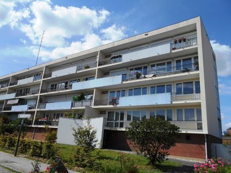 vente appartement 6 pièces 106 m2 à maubeuge