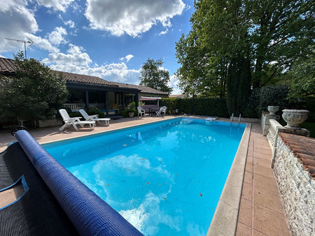 maison 140 m2 avec piscine