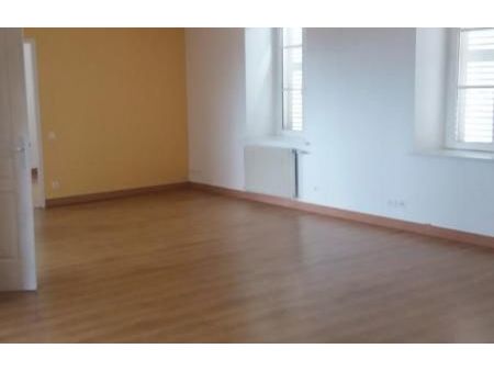 location appartement 3 pièces 68 m² thizy (69240)