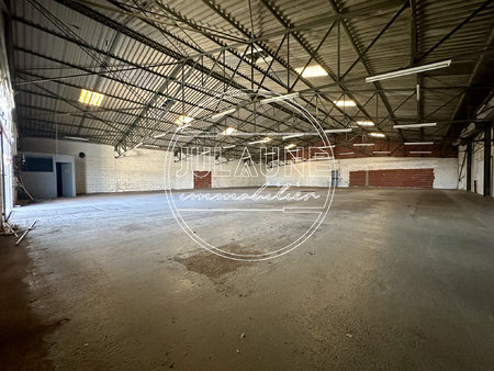 local d'activité 550 m2 le palais sur vienne