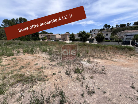 terrain à bâtir de 500 m2 à combaillaux