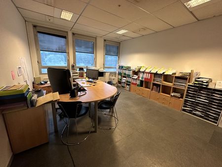 bureaux 1 pièce 14 m² ris orangis