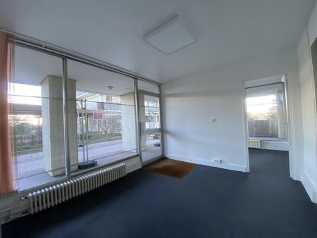 bureaux 50 m²