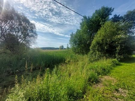 einzigartiges baugrundstück mit wasserlauf und genehmigung