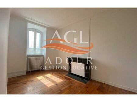 location appartement 4 pièces 72 m² bayonne (64100)