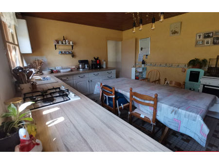 vente maison 7 pièces 140 m² mouchamps (85640)