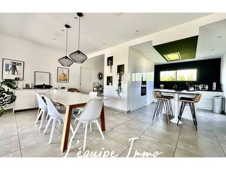 vente maison 5 pièces 146 m² l'isle-jourdain (32600)